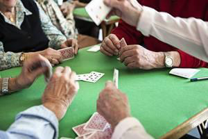 Folk der spiller kort