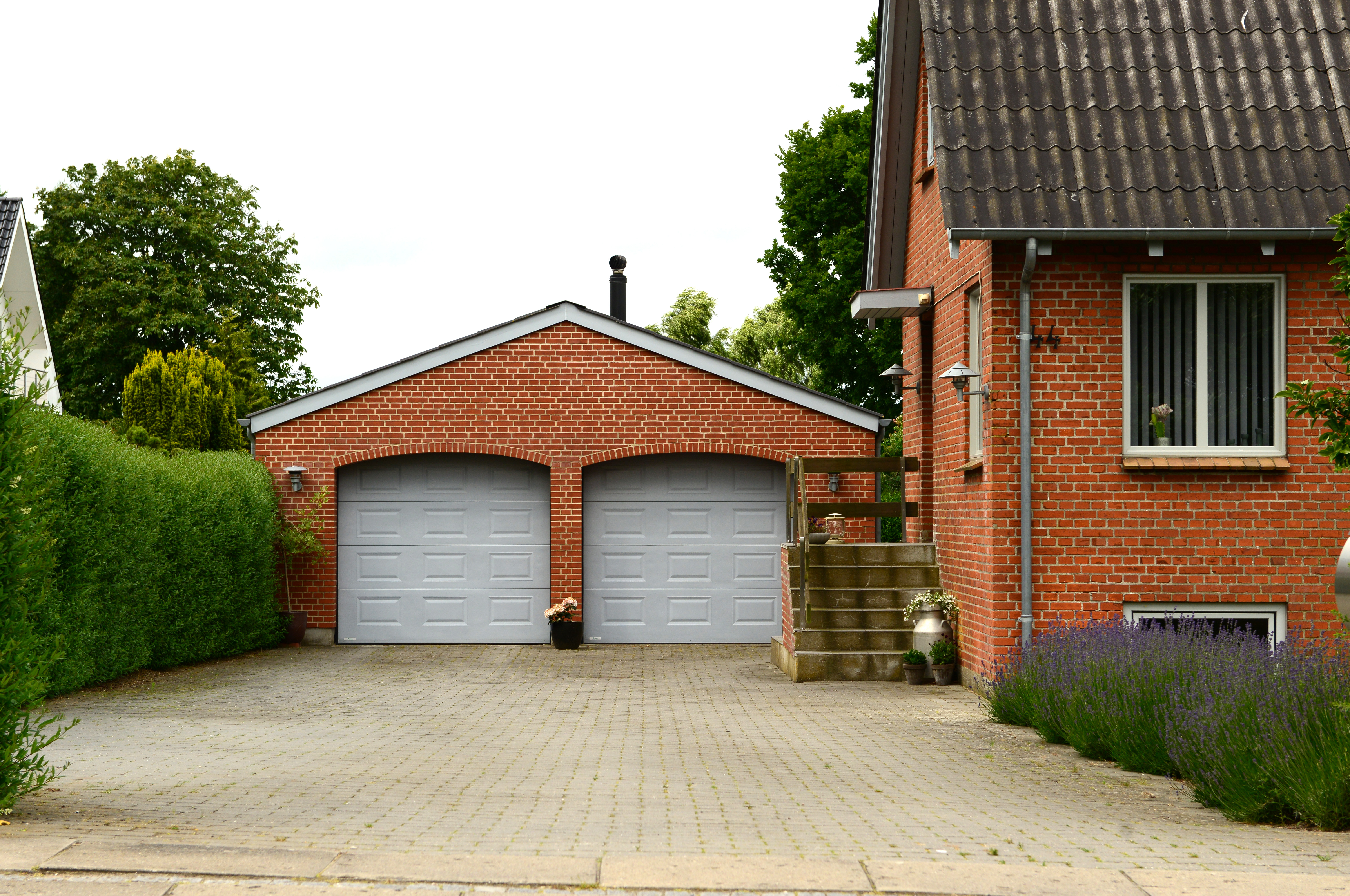 Indkørsel til ejendom