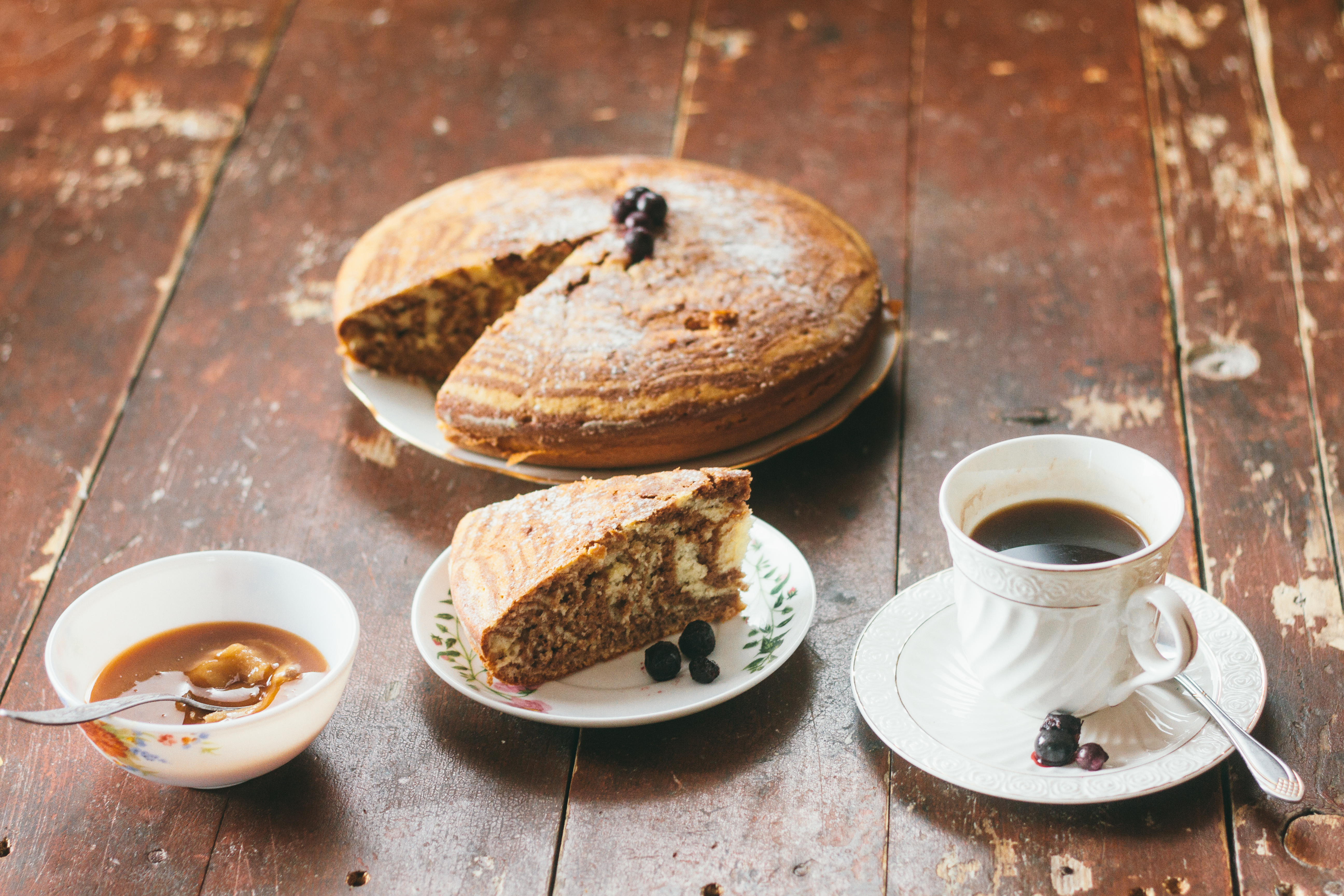 En kage og kaffe